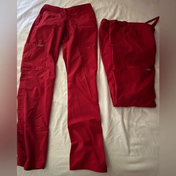 Scrubs - Picture 3 of 6